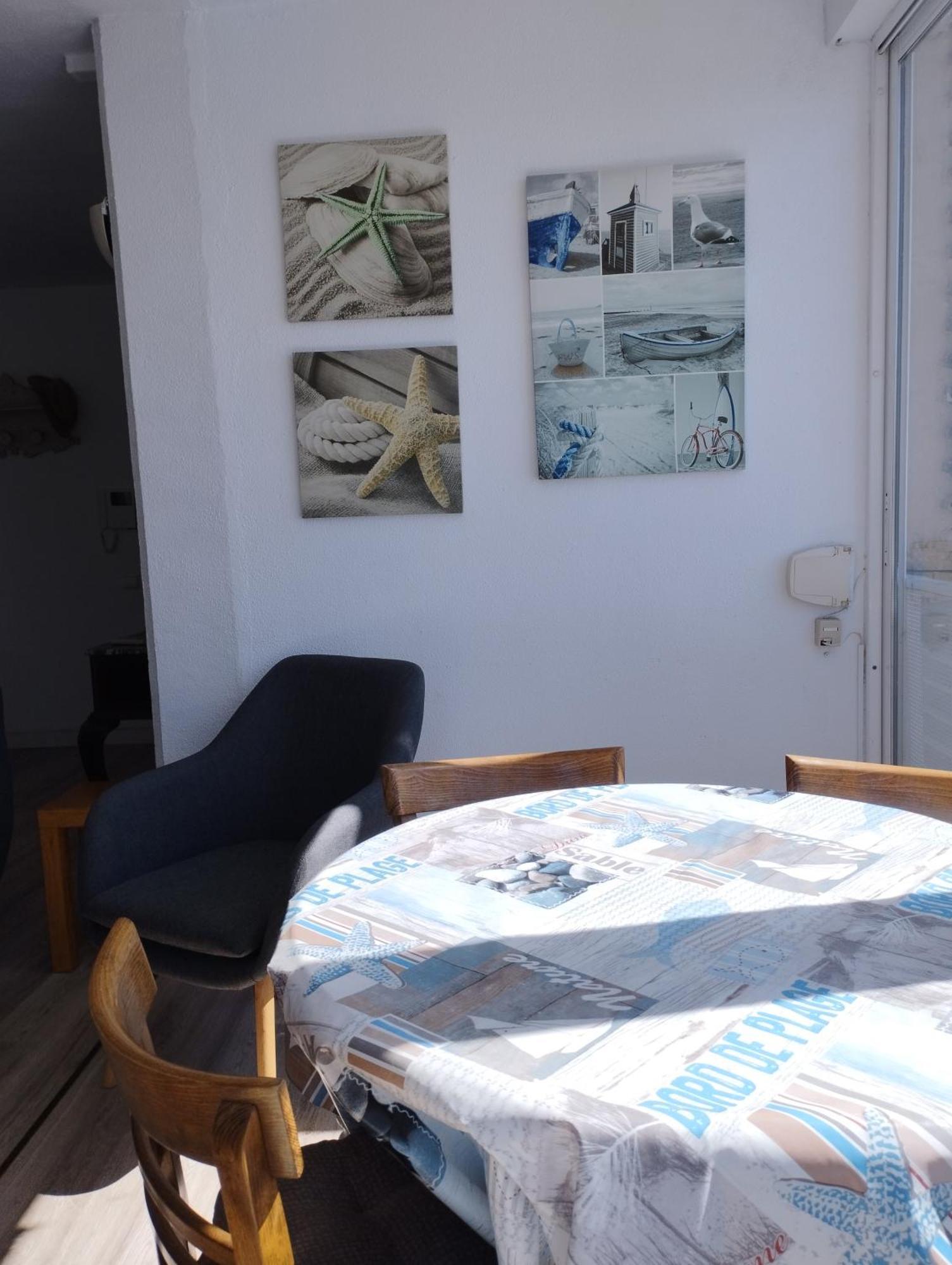 Grandpa Beach House อาลิกันเต ภายนอก รูปภาพ